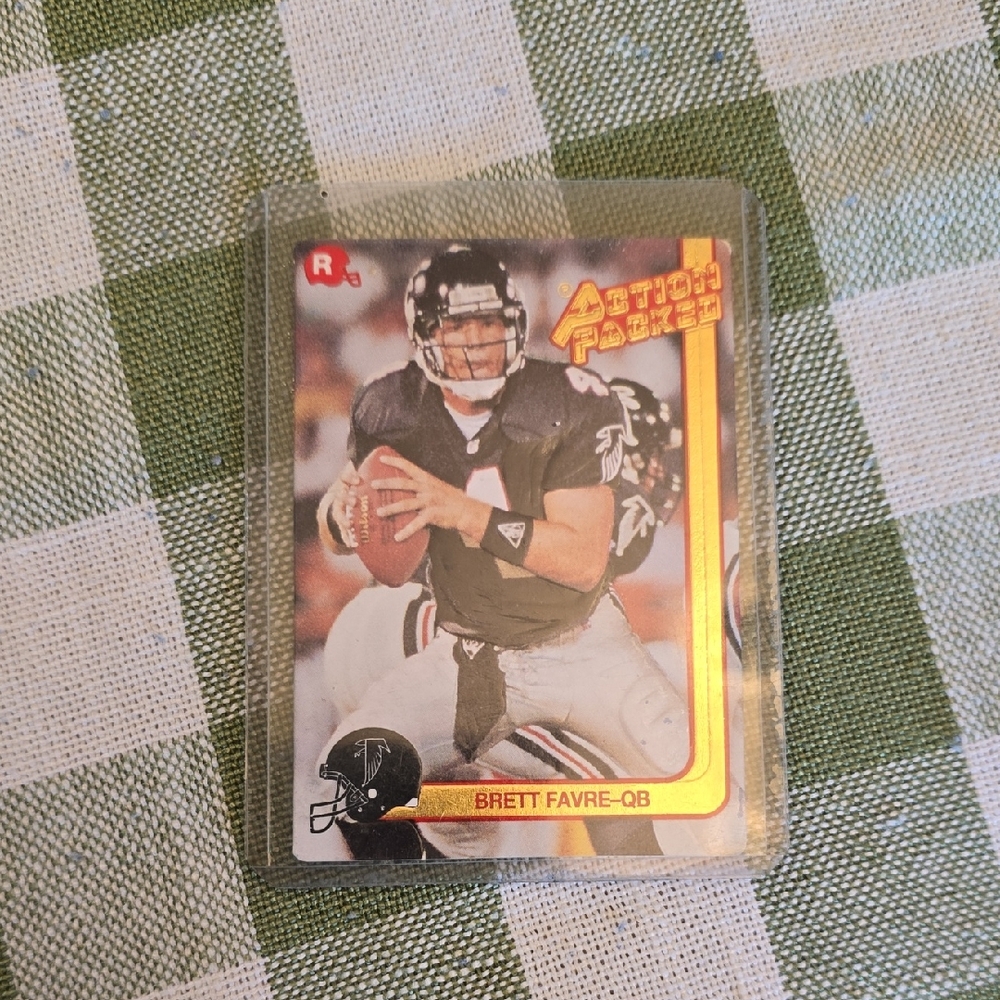 Brett Favre Action Packed Football Card